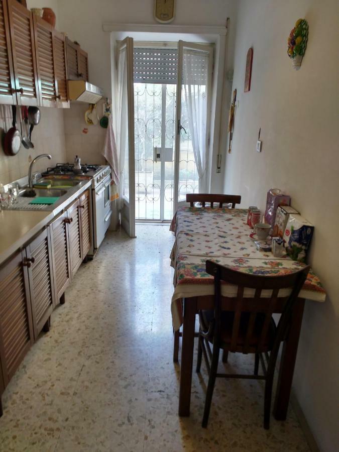Apartmán Adrian House Řím Exteriér fotografie
